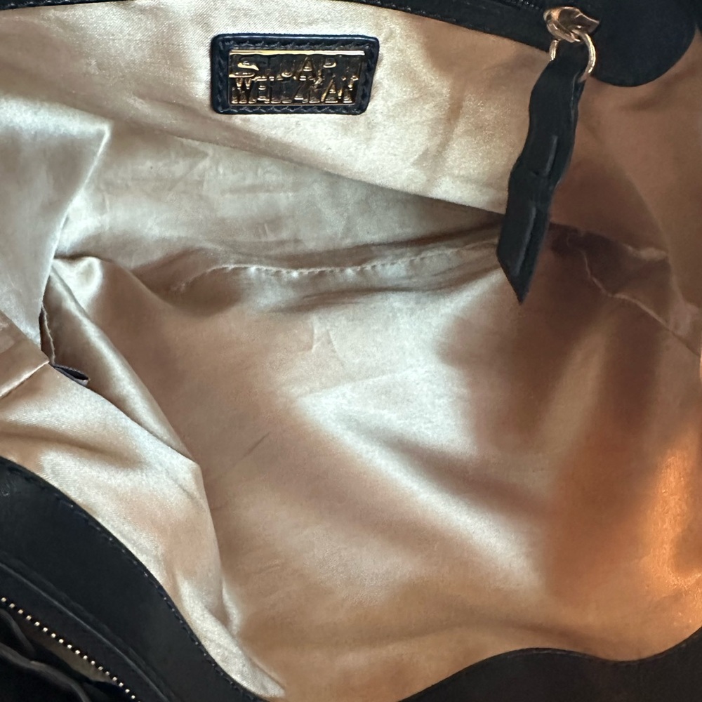 Stuart Weitzman Black Leather Lace-Up Shoulder Bag - Picture 6 of 10